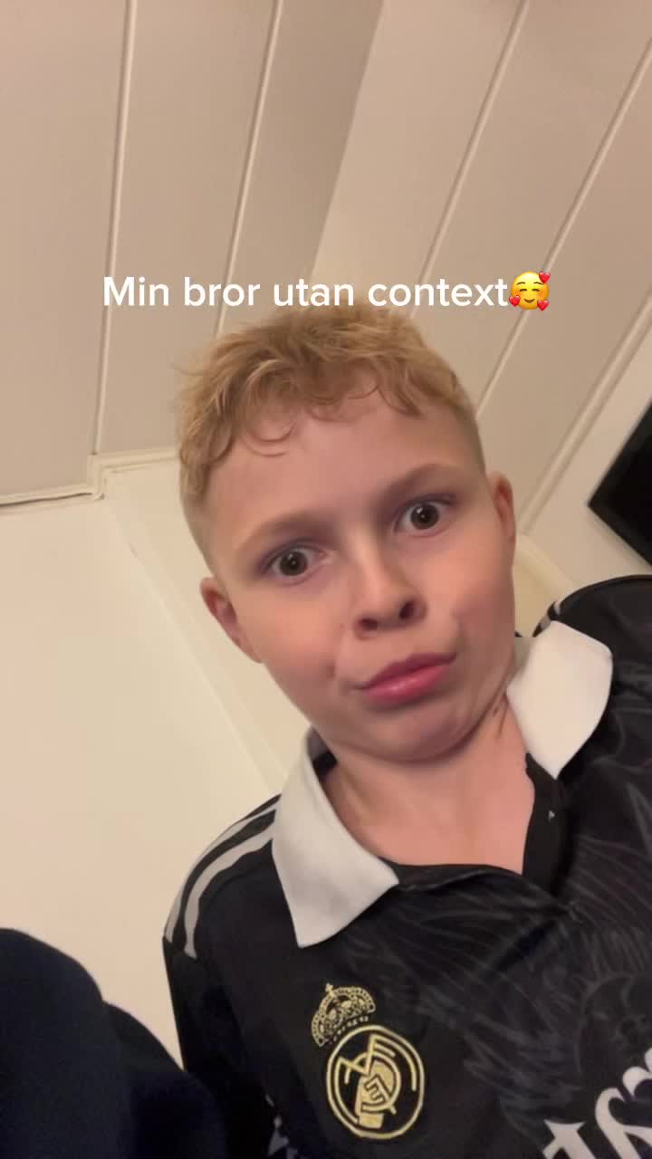 @Leona