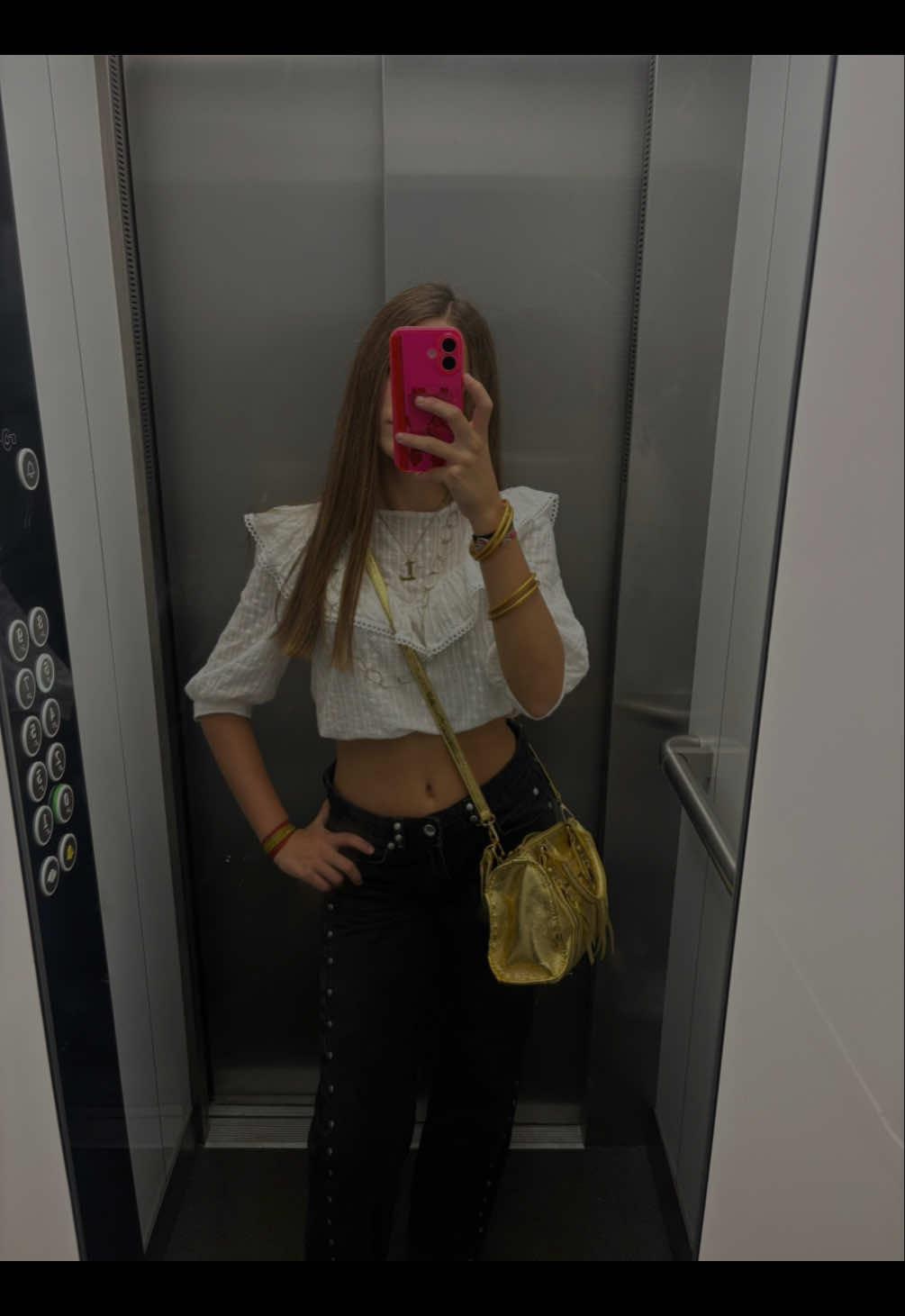 @luciaa