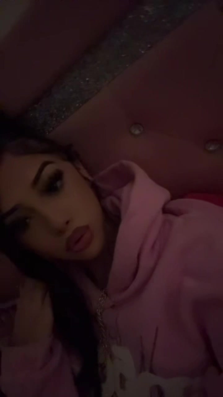 @️