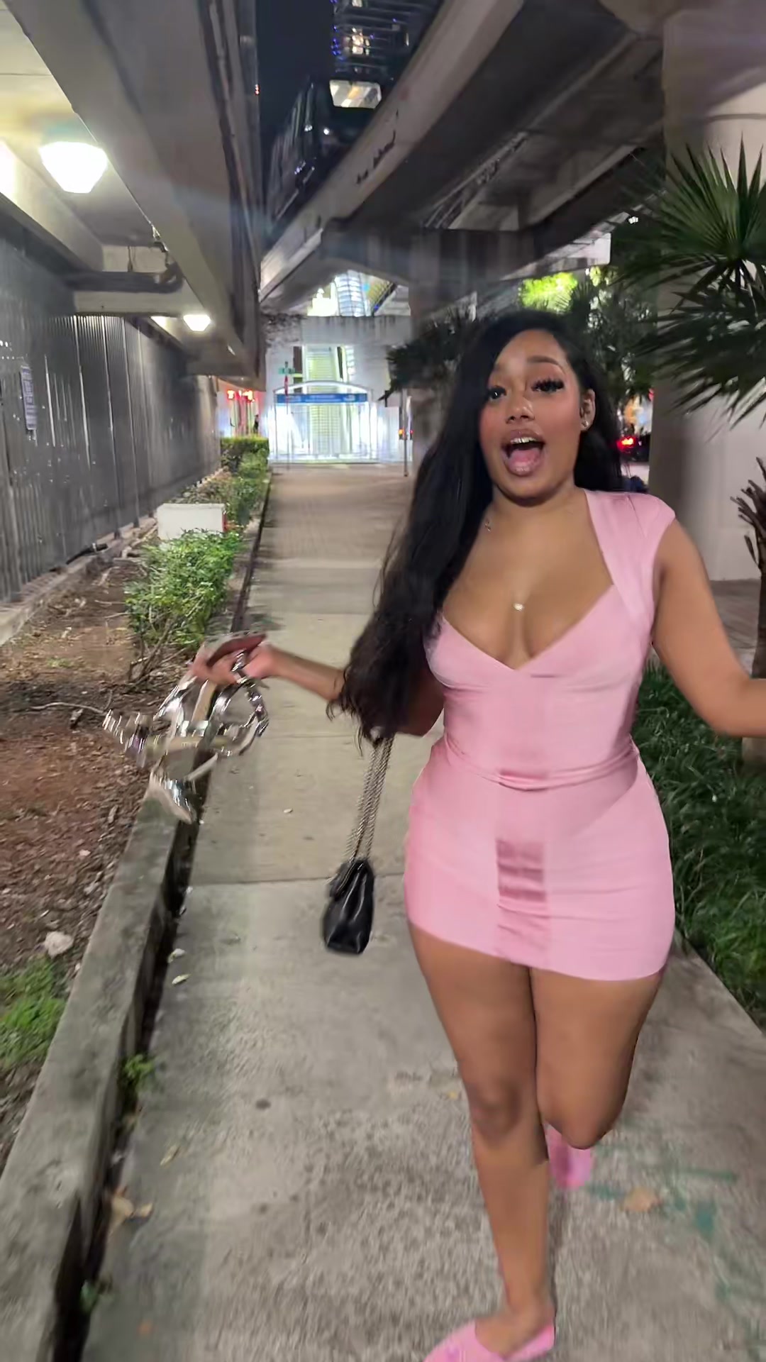 @NUNU