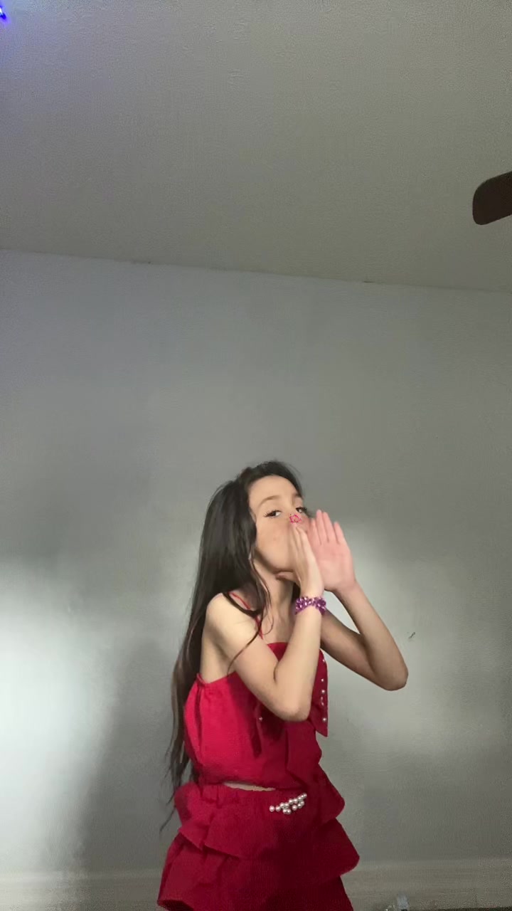 @Sofia Catalan
