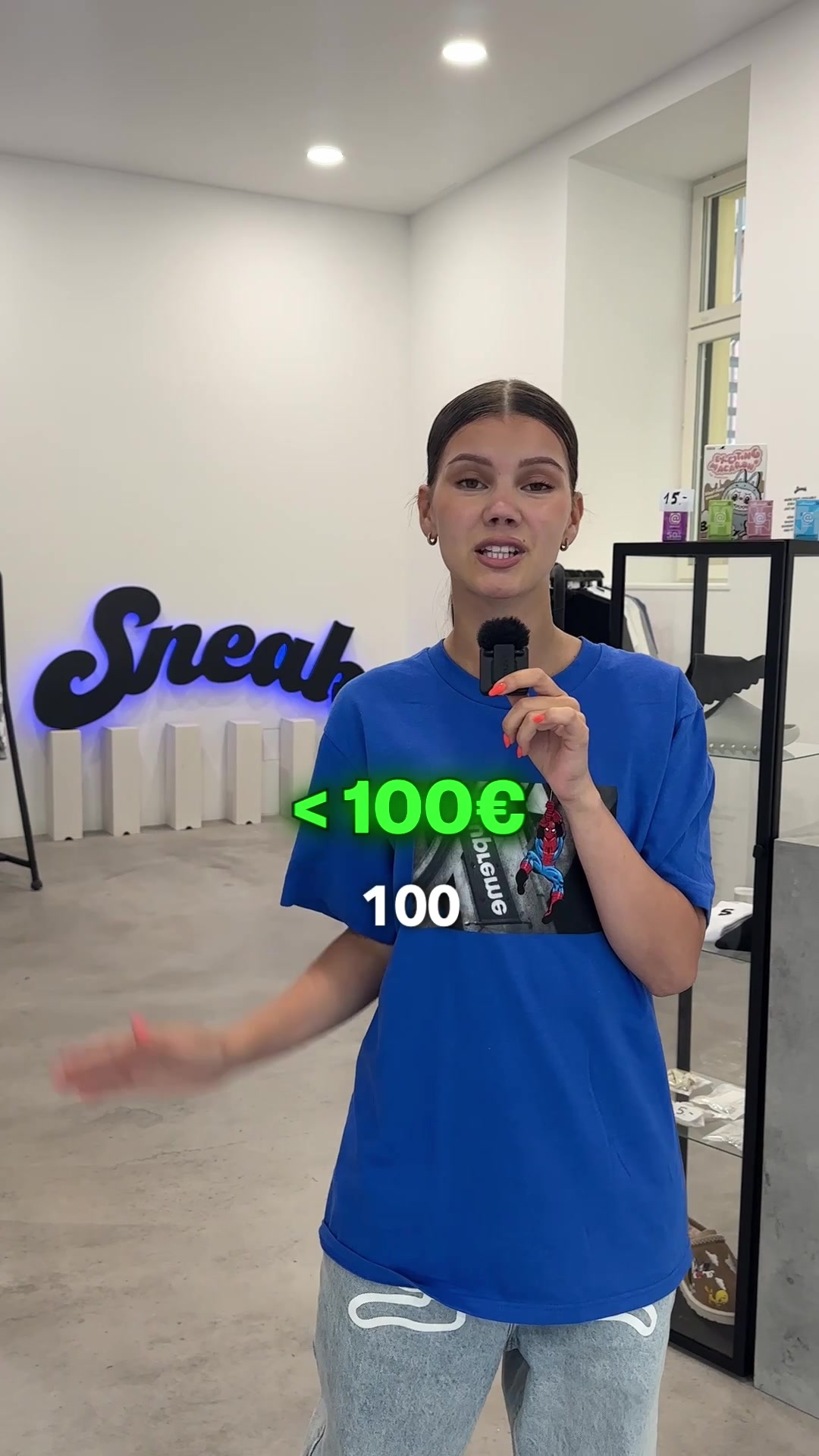 @Sneak.ee