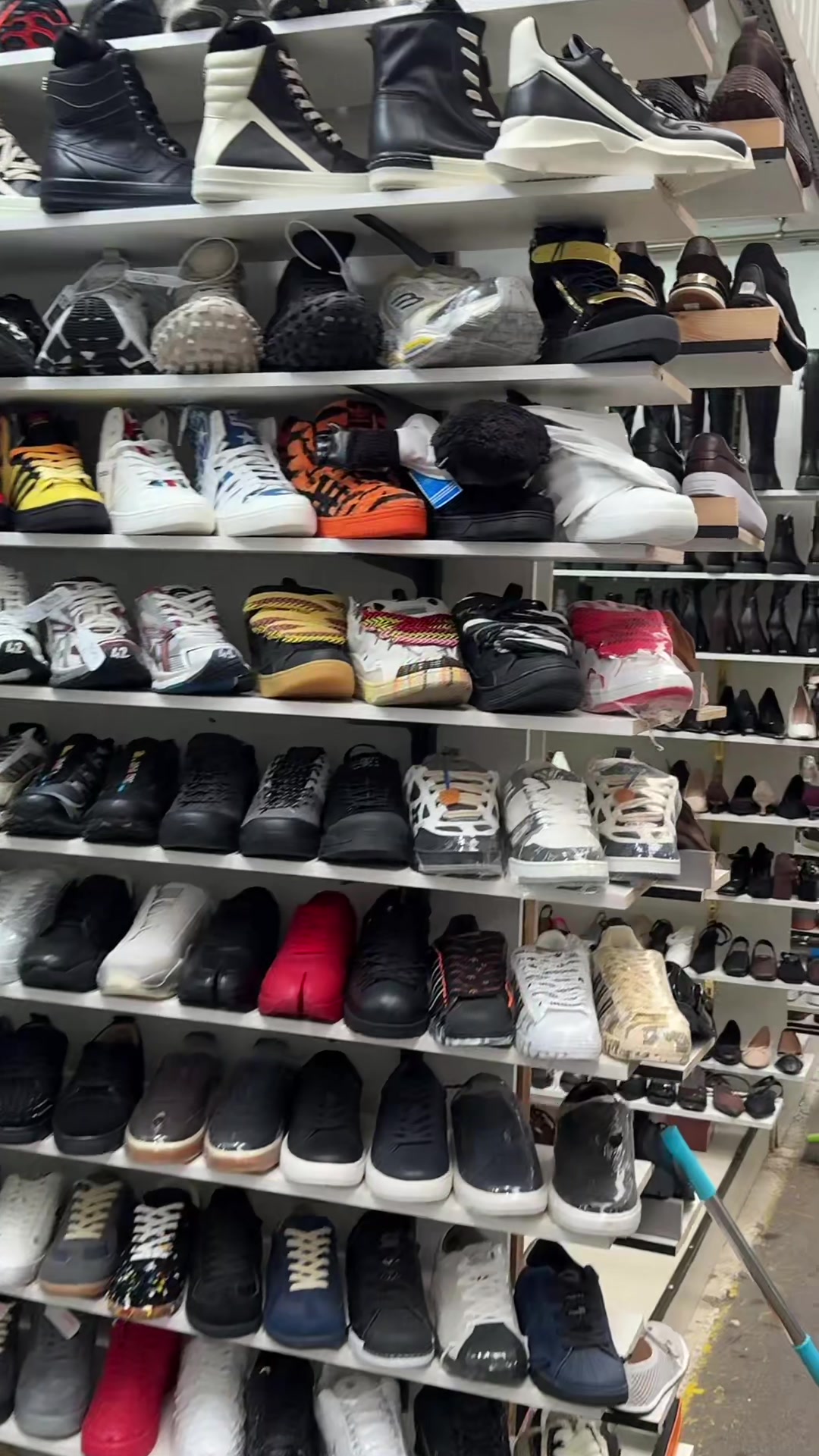 @тгк : ViP KrOss Fashion 👟