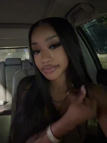 @Adaezeeeee