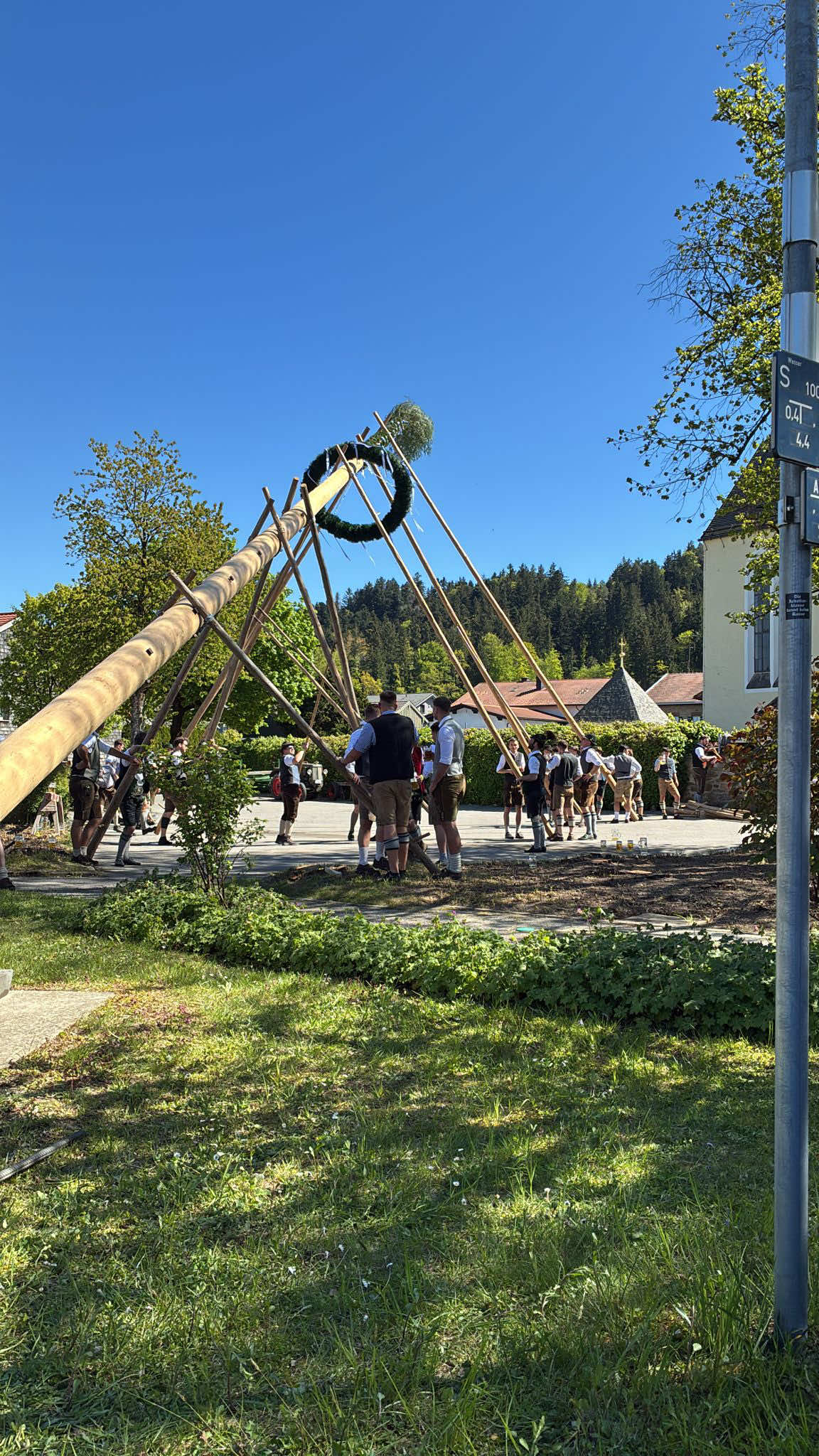 @dumm & d&uuml;mmer
