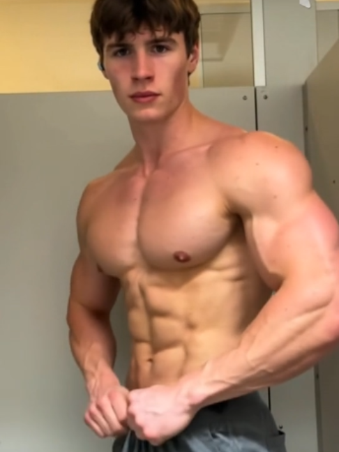 @Fit Man AI