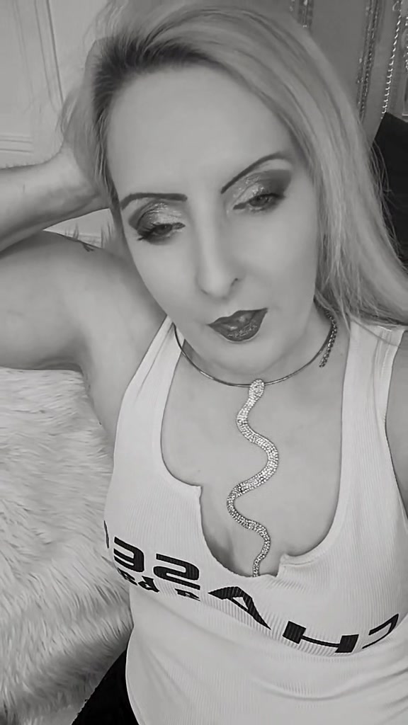 @HarleyJokerGlam