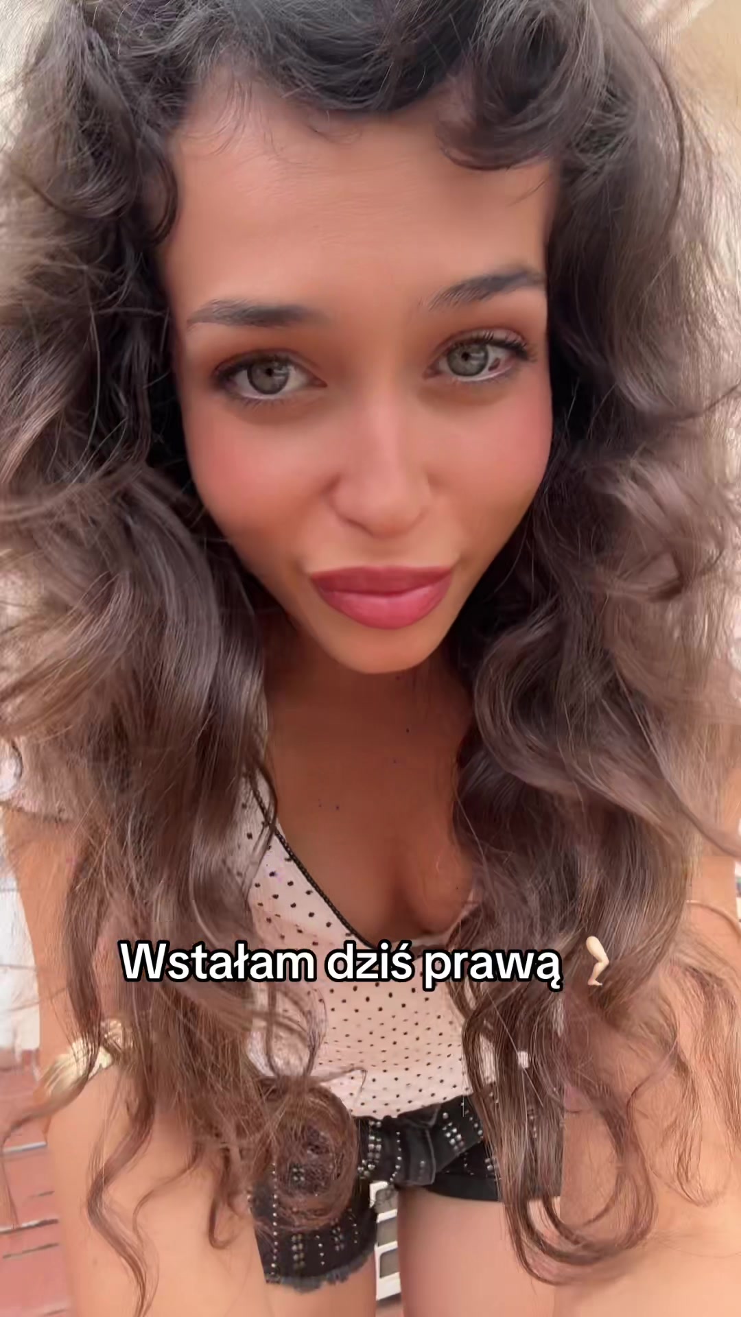 @klaudia_moon