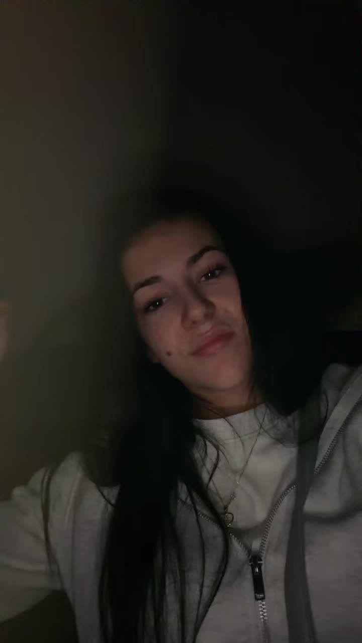 @Adina Ada27