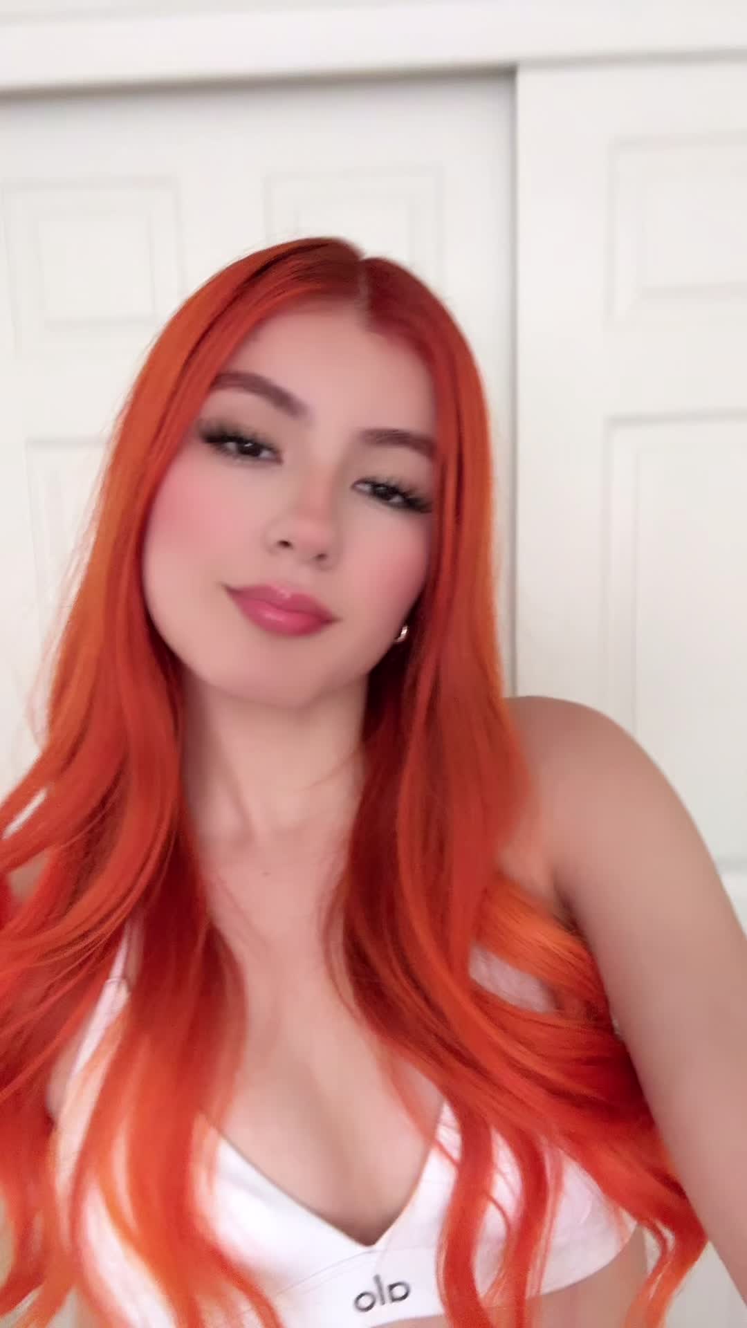 @✰
