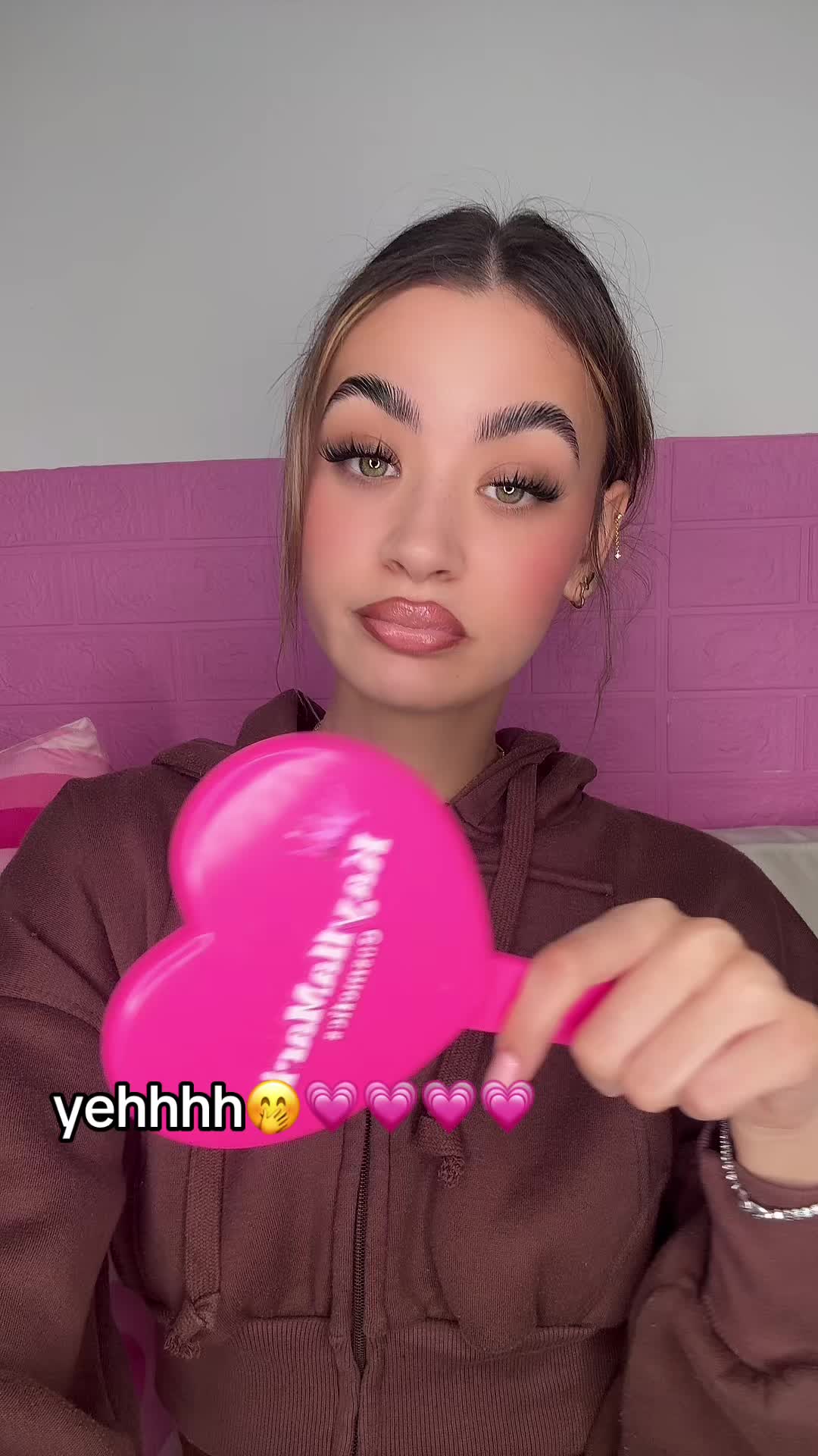 @KayllaMariie Cosmetics 🌸