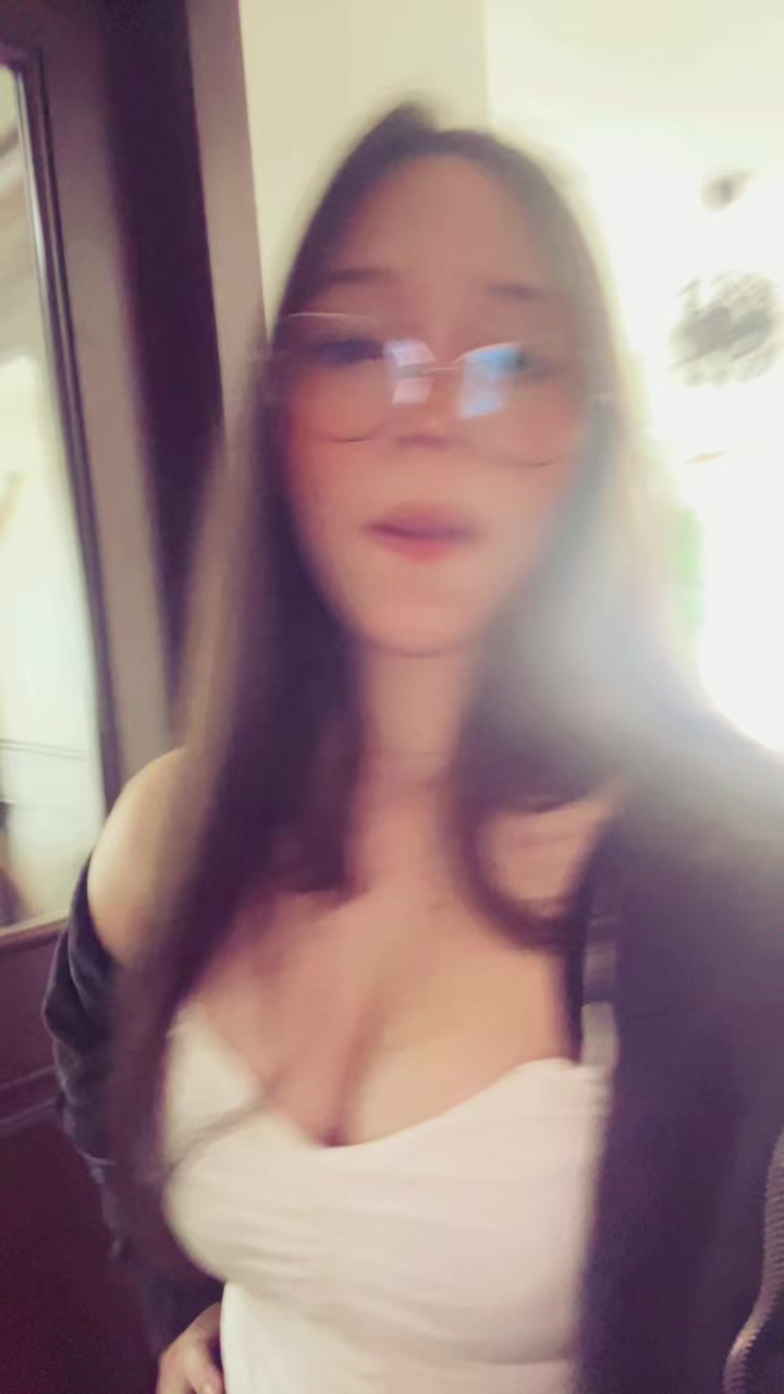 @️