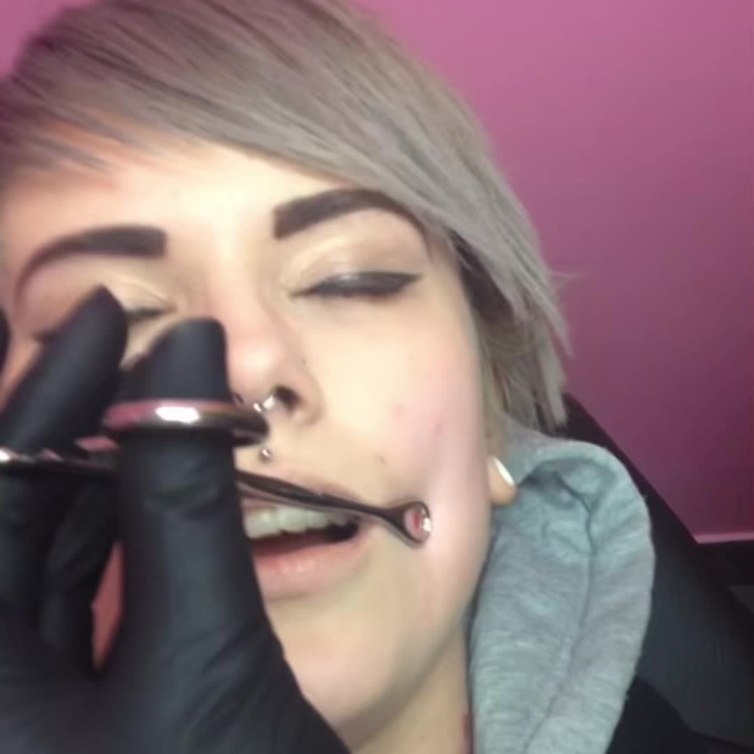 @kenni.