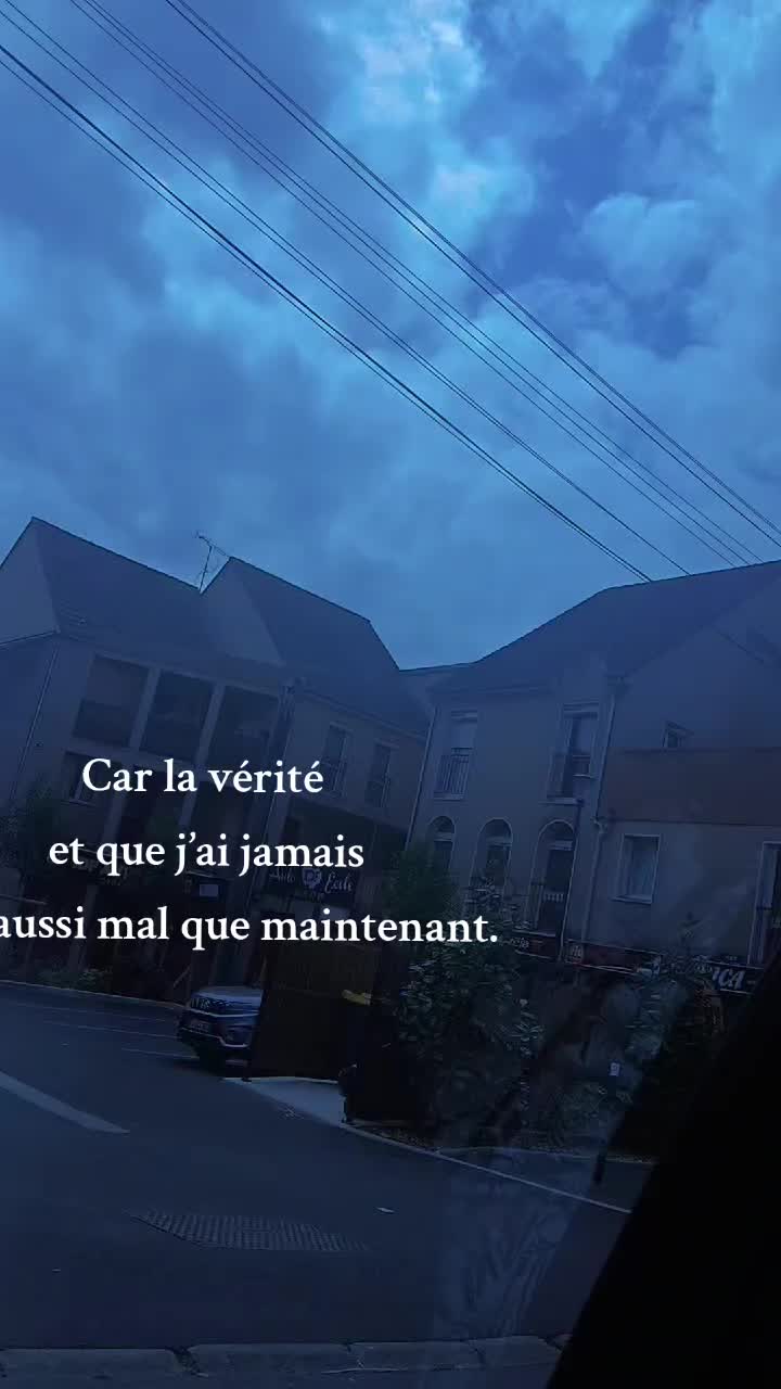 @ツ