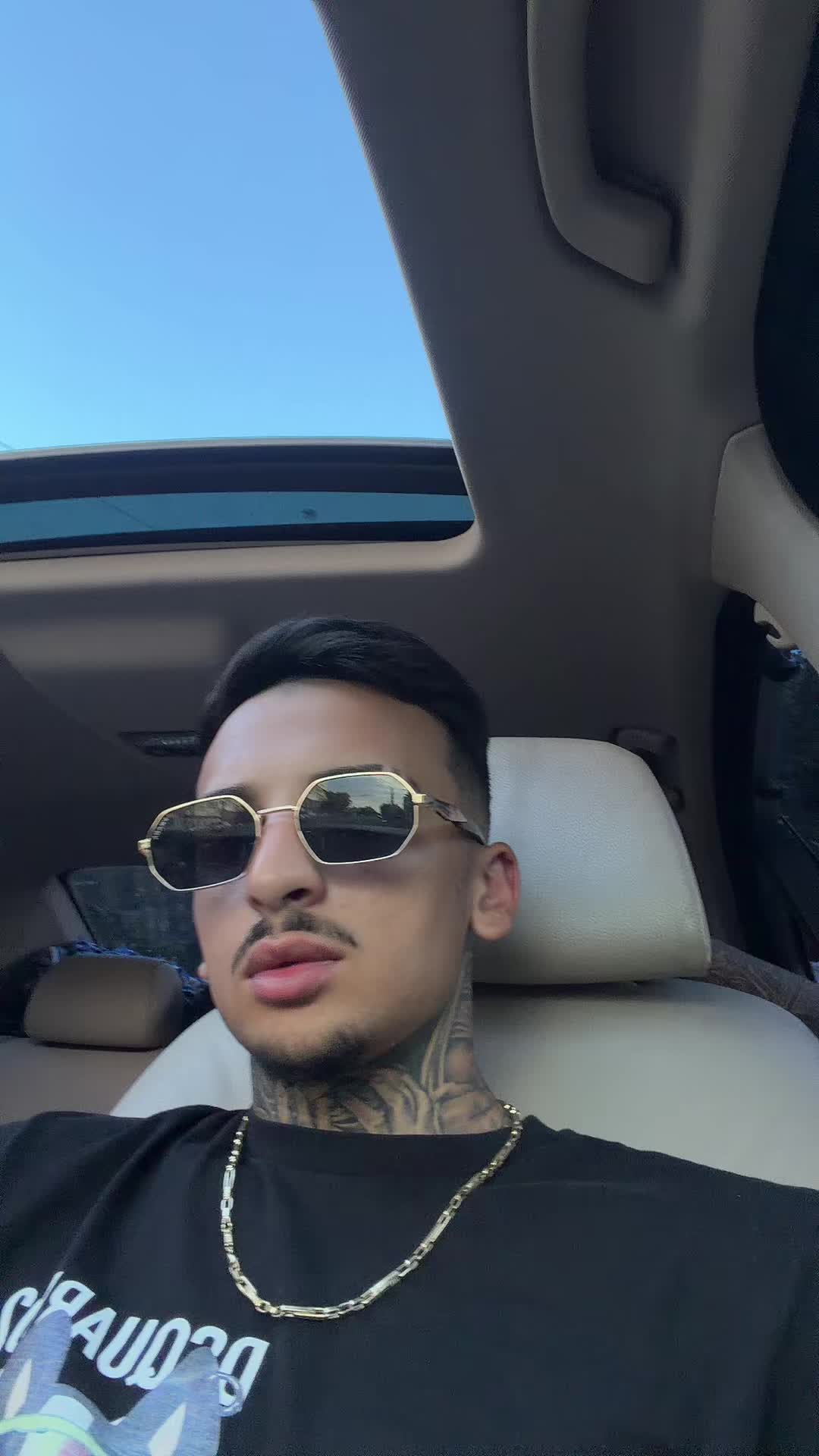 @Lazăr666