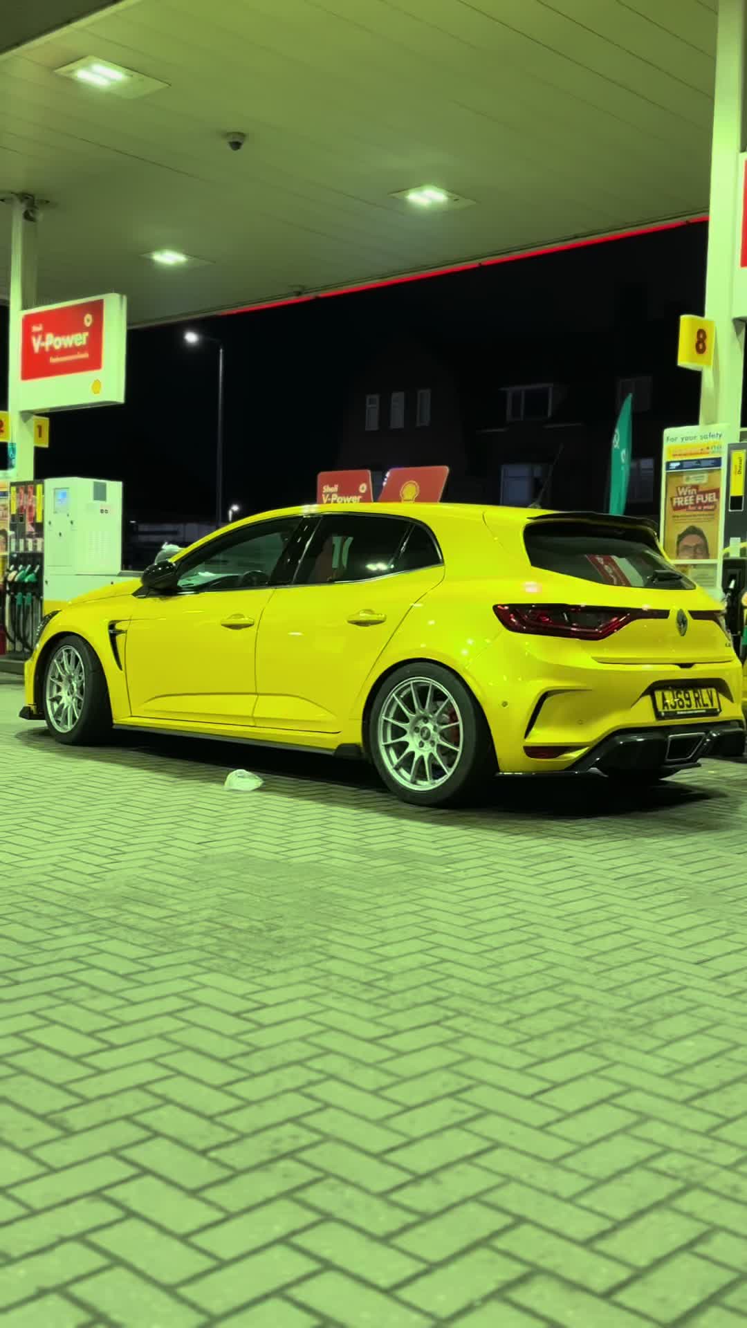 @Adrian Slusarczyk