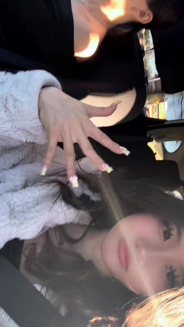 @𝓙𝓸𝓾𝓻𝓲𝓷𝓮༊‧₊˚