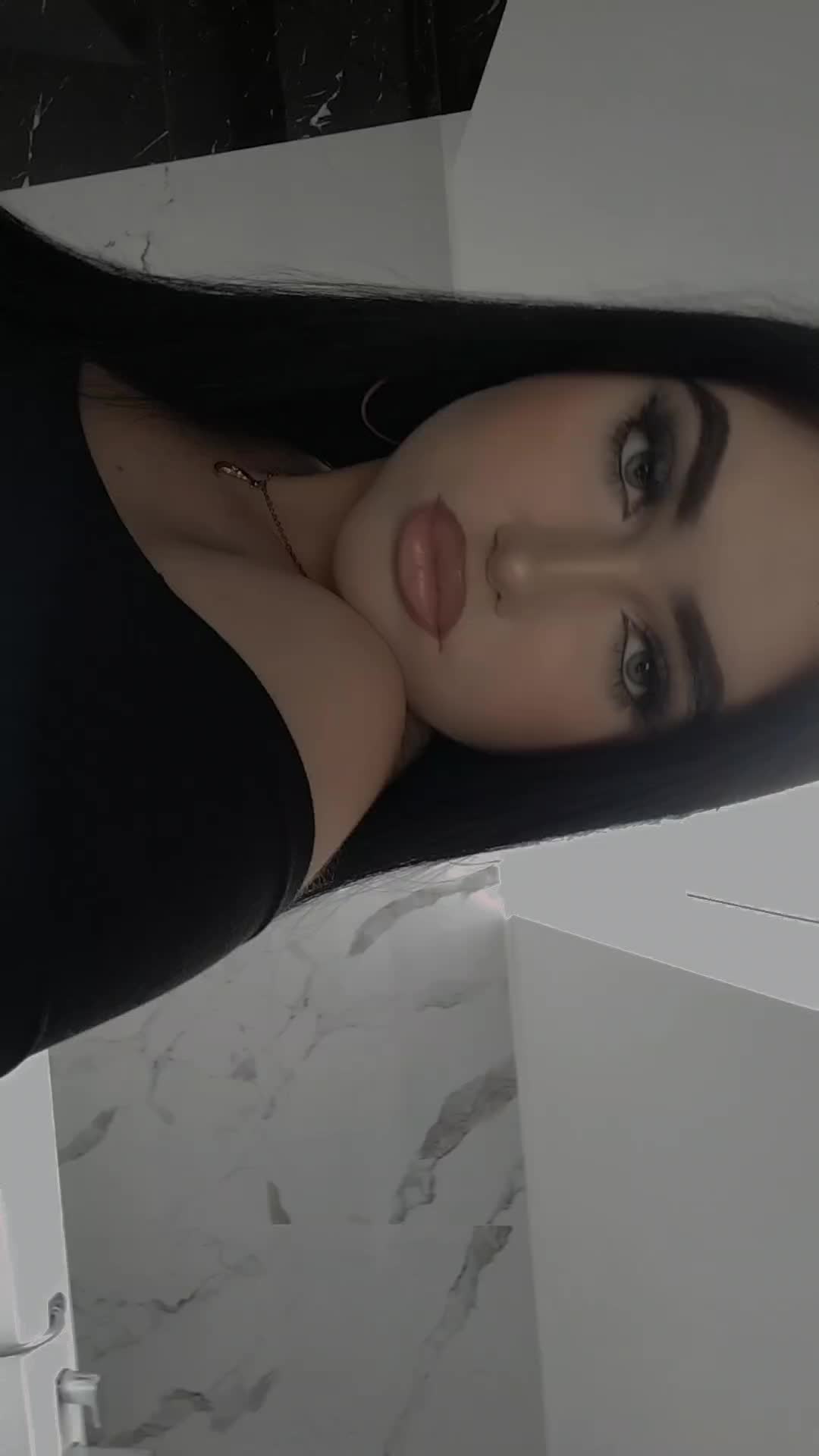 @majkaakrynska