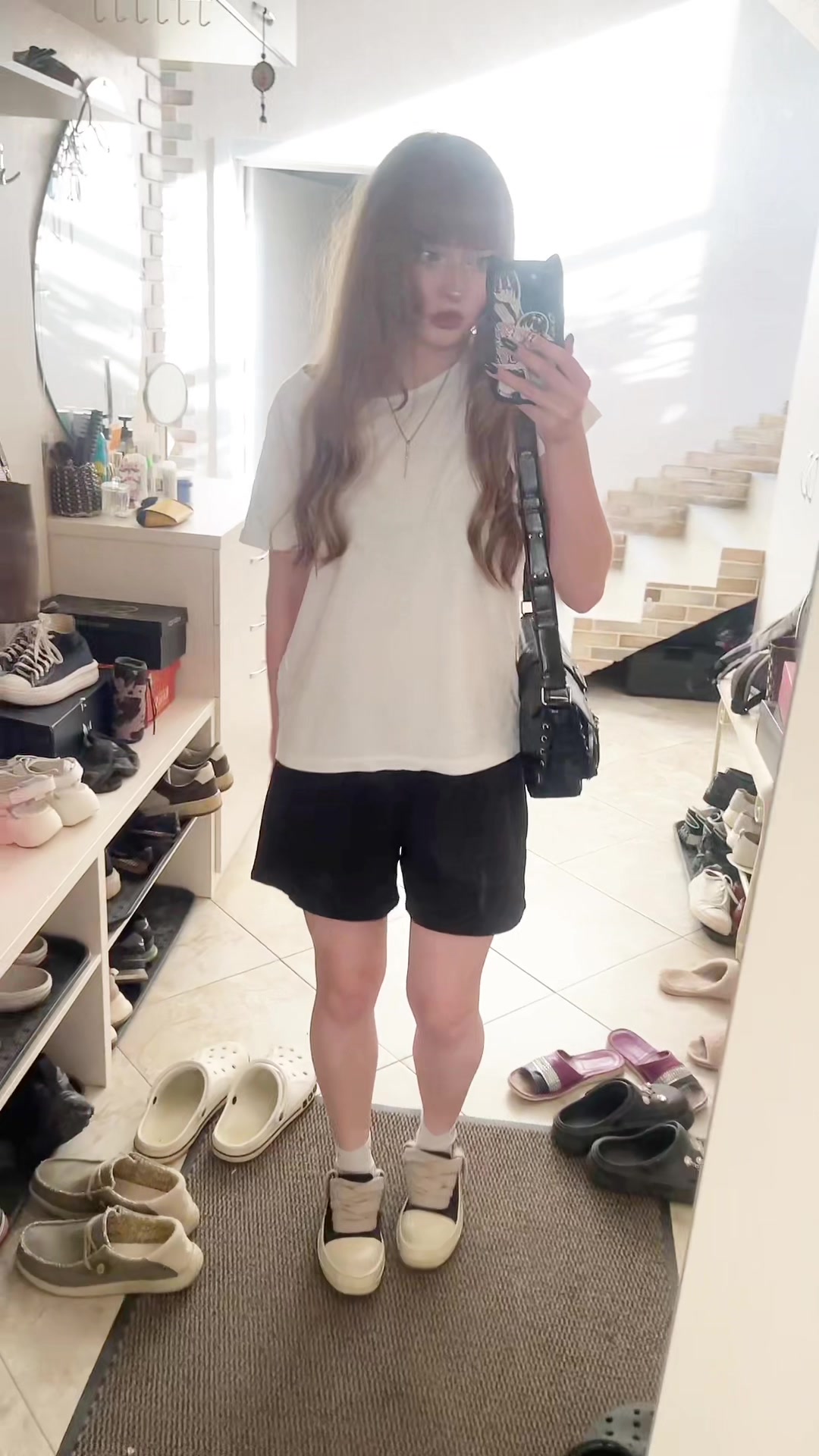 @GL0my