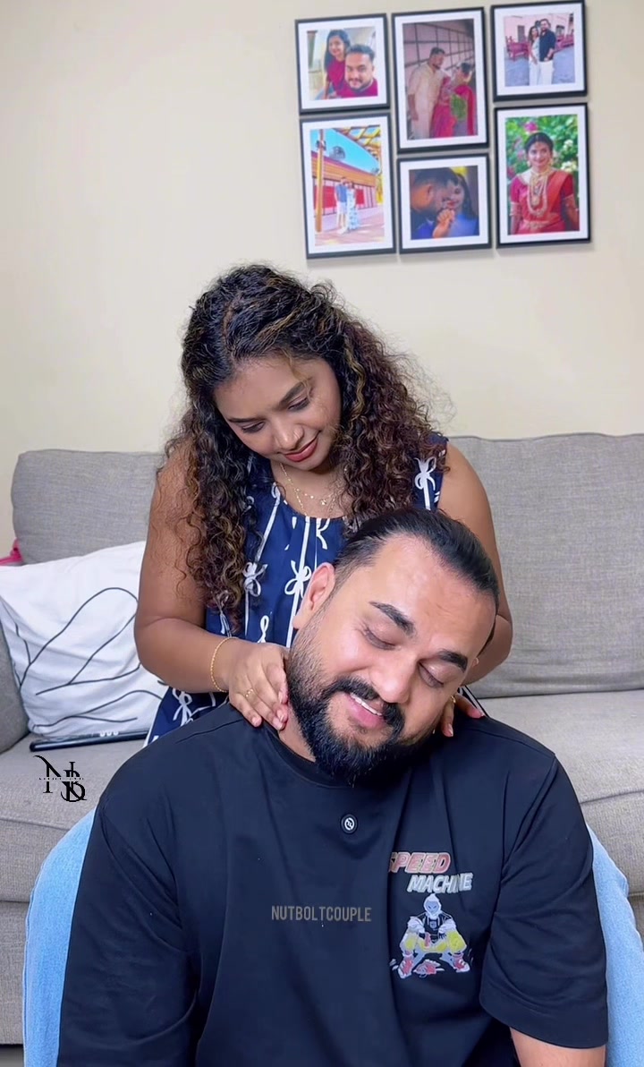 @-nutbolt-couple