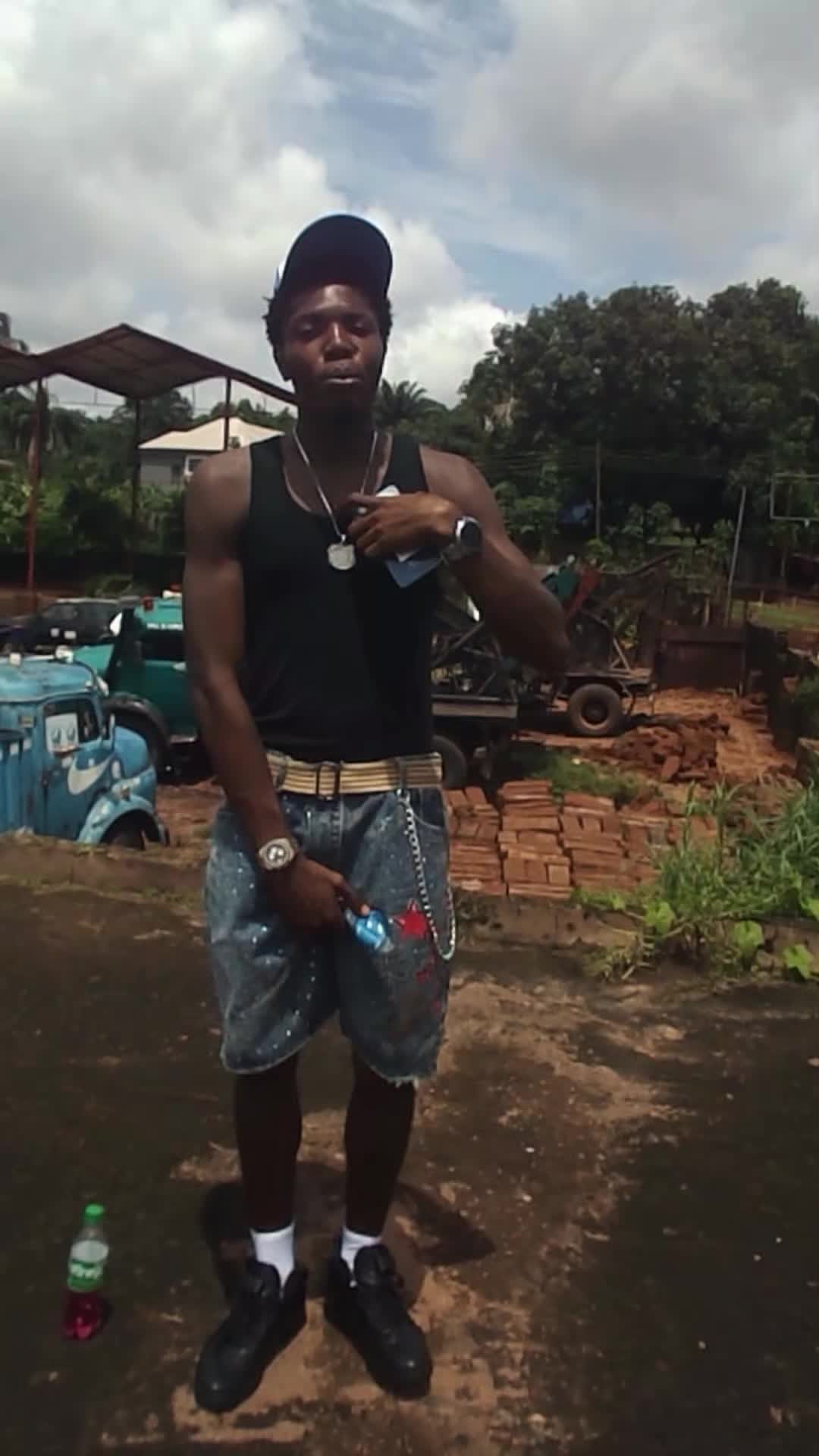 @World 🌎 Trap Star Backup