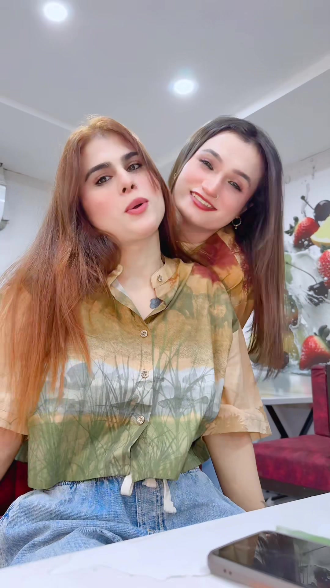 @MAHI 👑