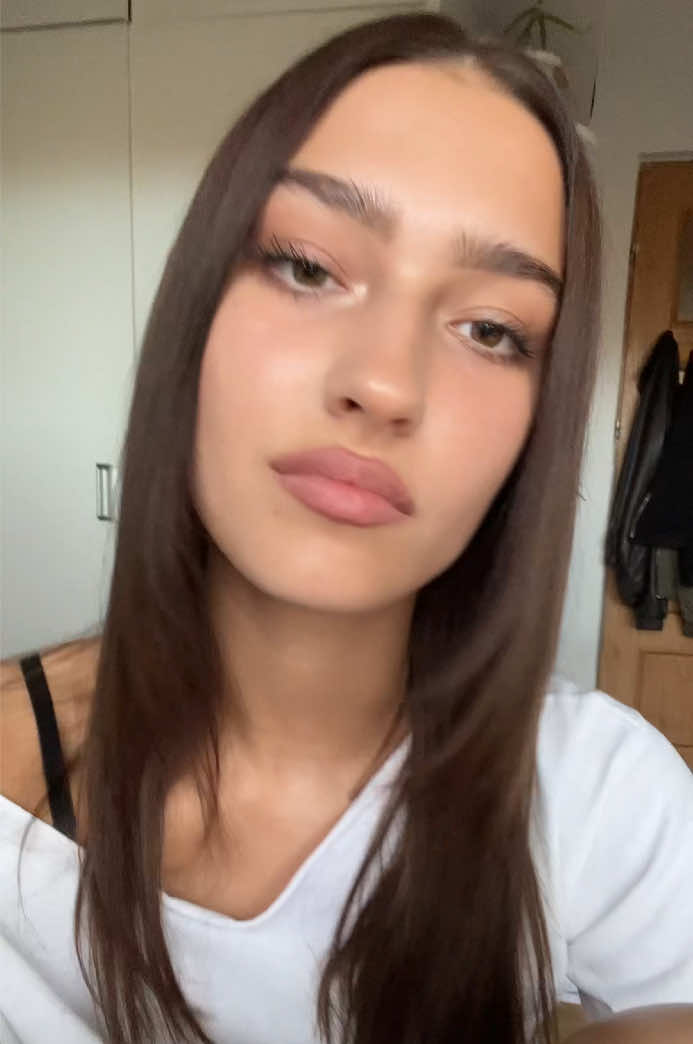 @️