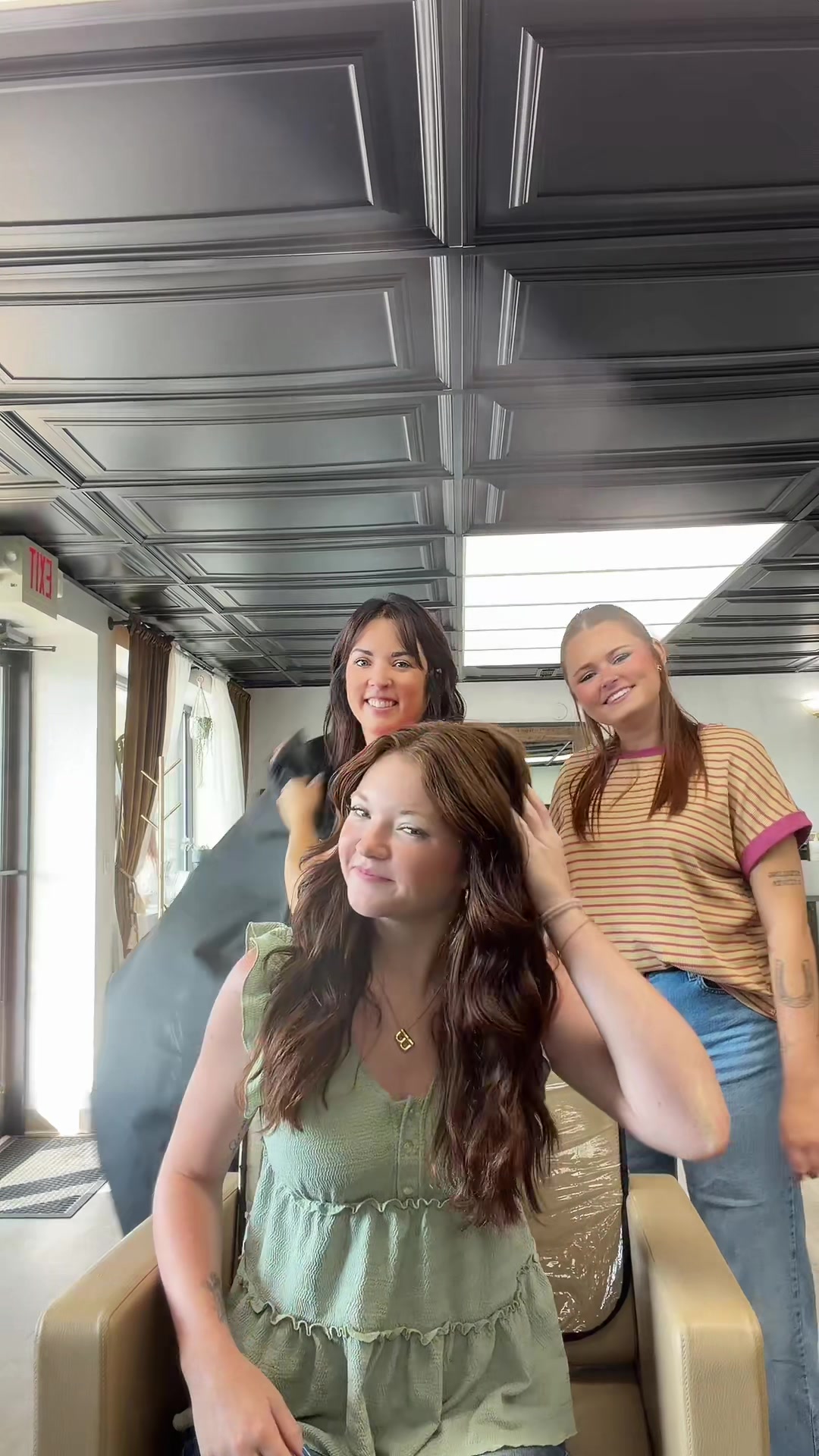 @leah|hairstylist, mom, fiance✨
