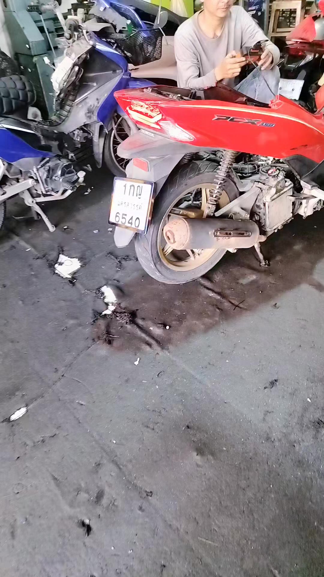 @รักเพื่อชิวิดบ่าวสะหวันนะเขด