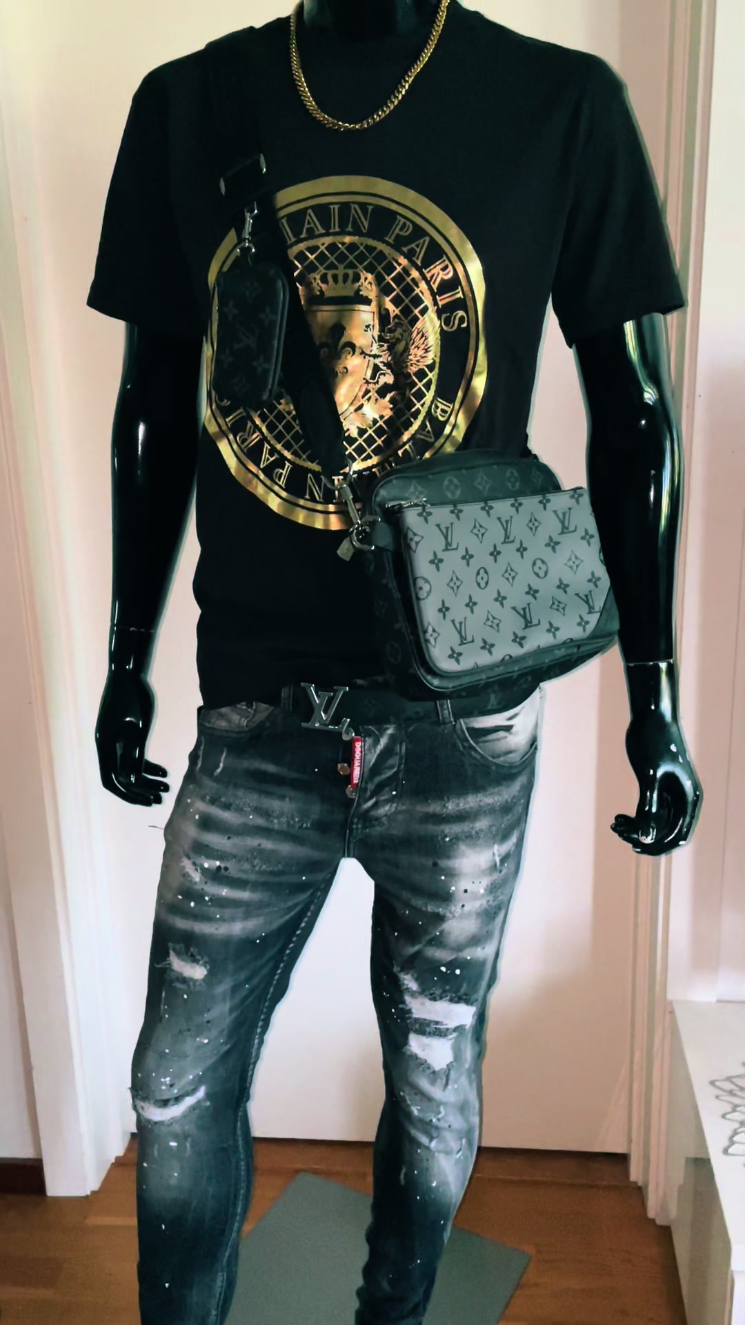 @Designerclothessverige