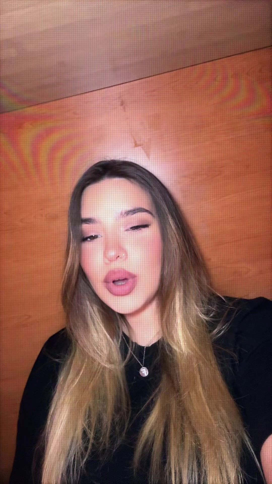 @♡︎𝐌♡︎