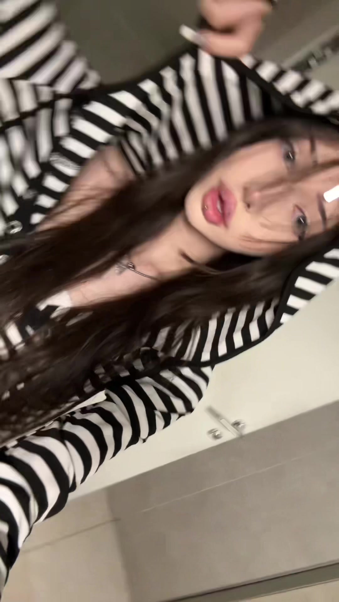 @h8telovr