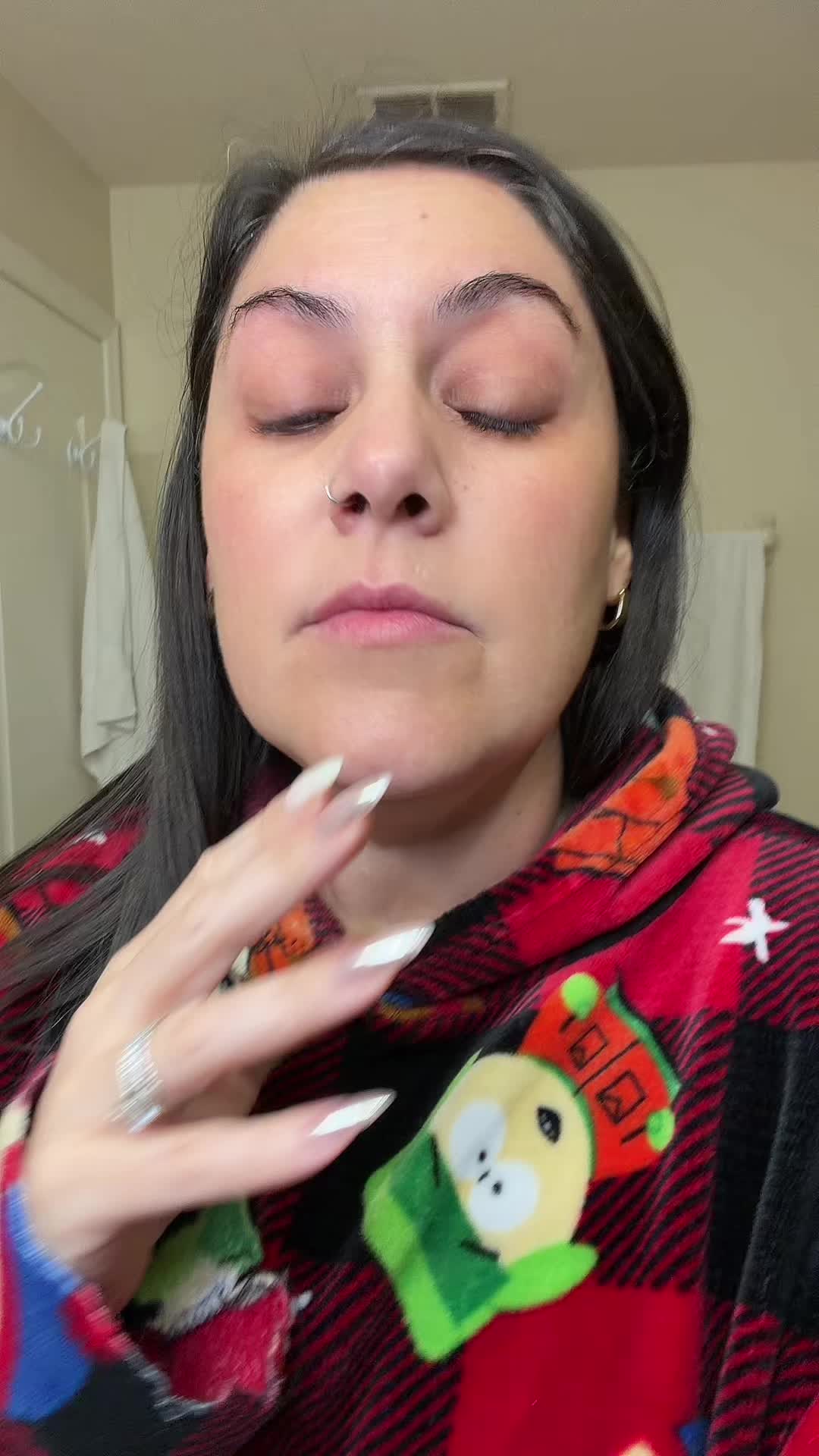 @MENEPHTA aka Mona