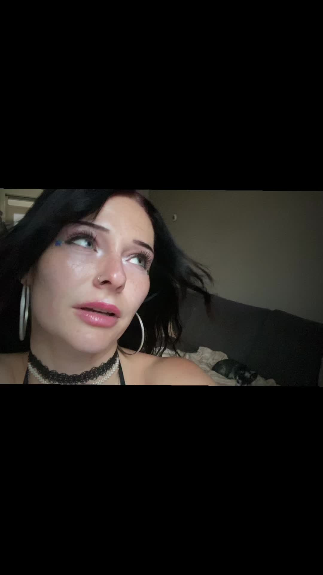 @Mellacruella