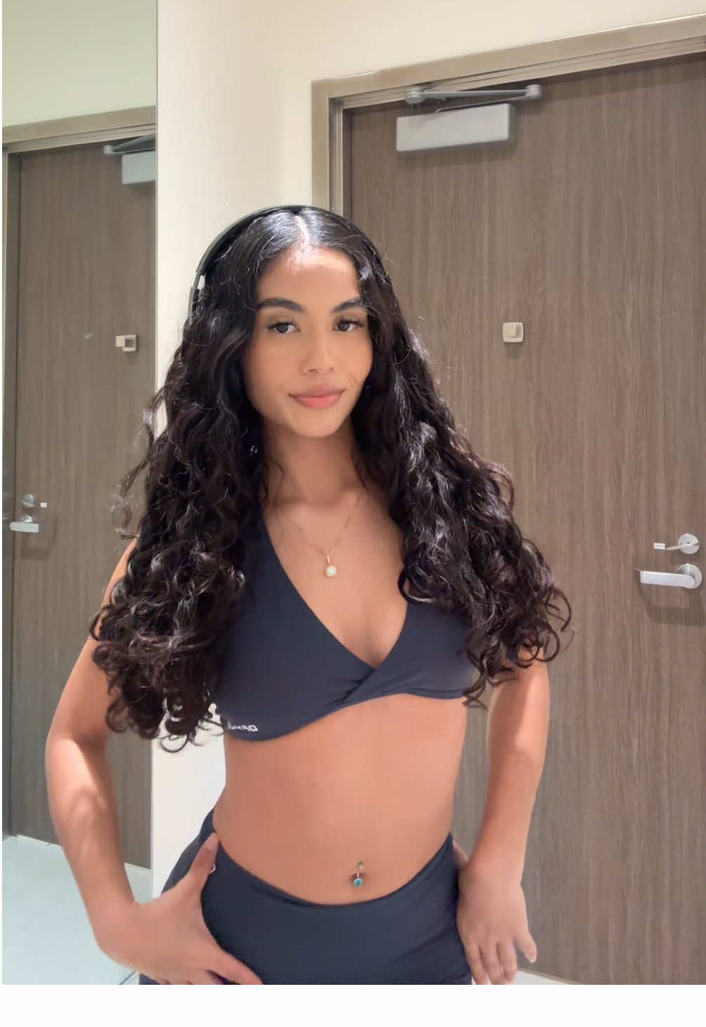 @0fficialbecs