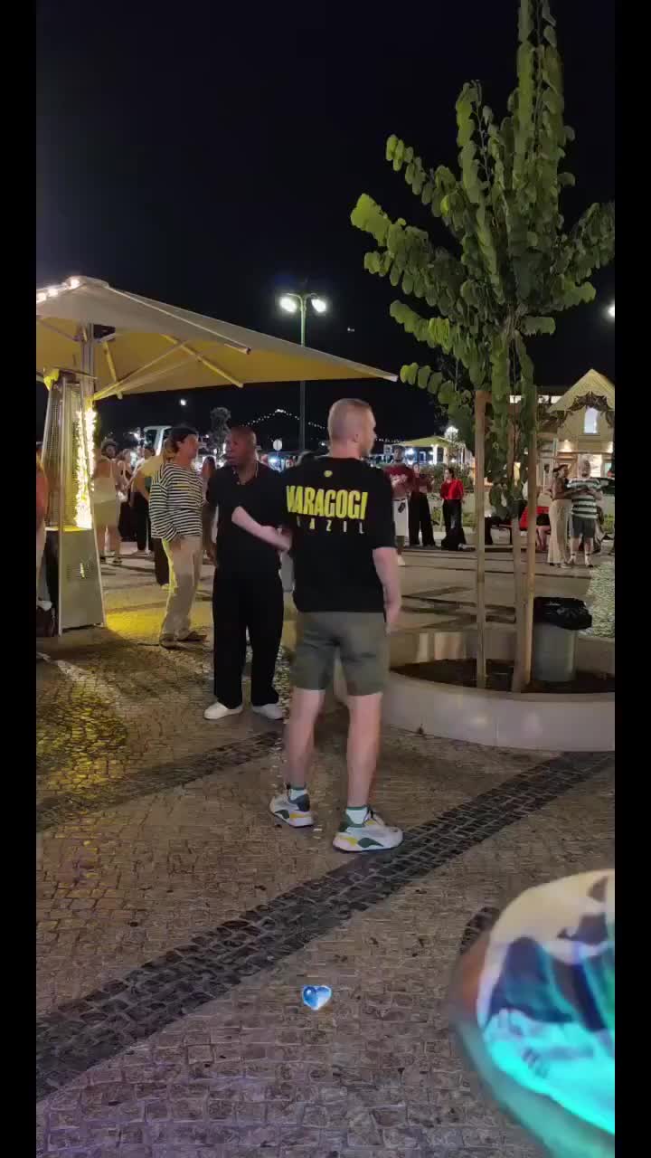 @KIZOMBA NA RUA