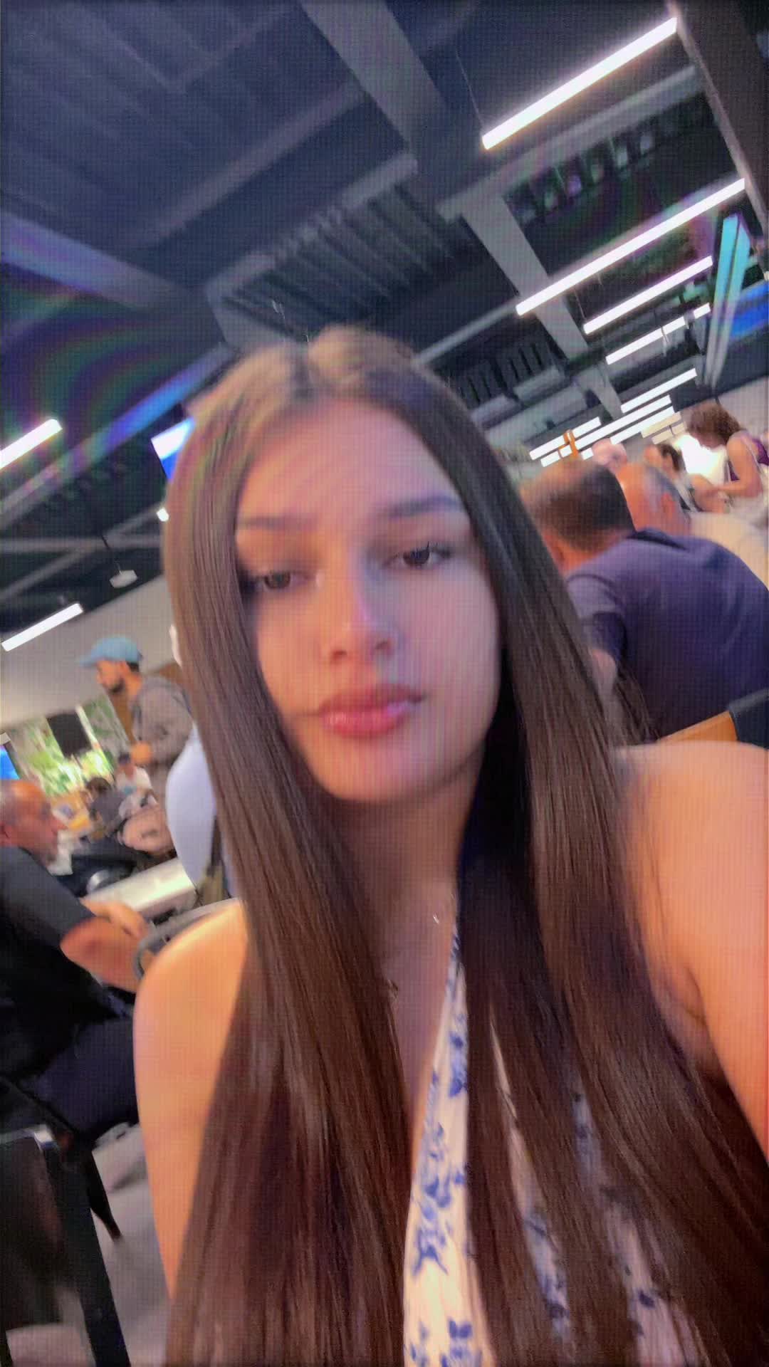 @Elena Bianca Budeanu