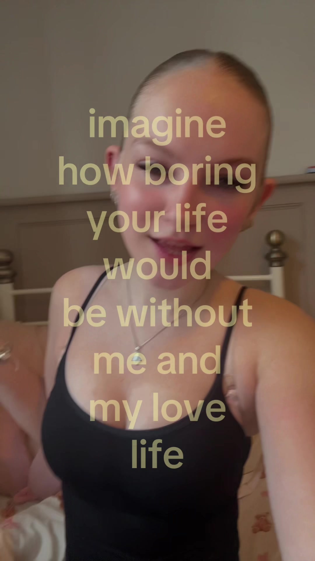 @molls 🤍🍦🧺🧸