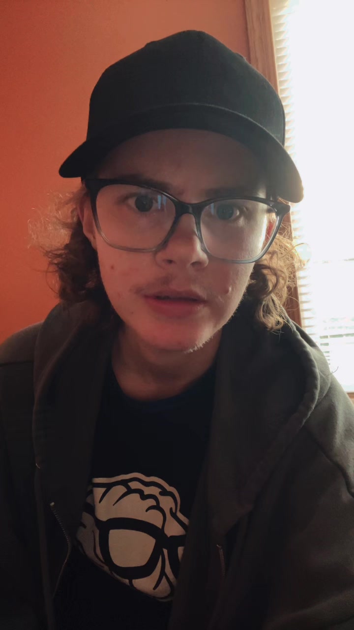 @Jozsef 🏳️&zwj;⚧️