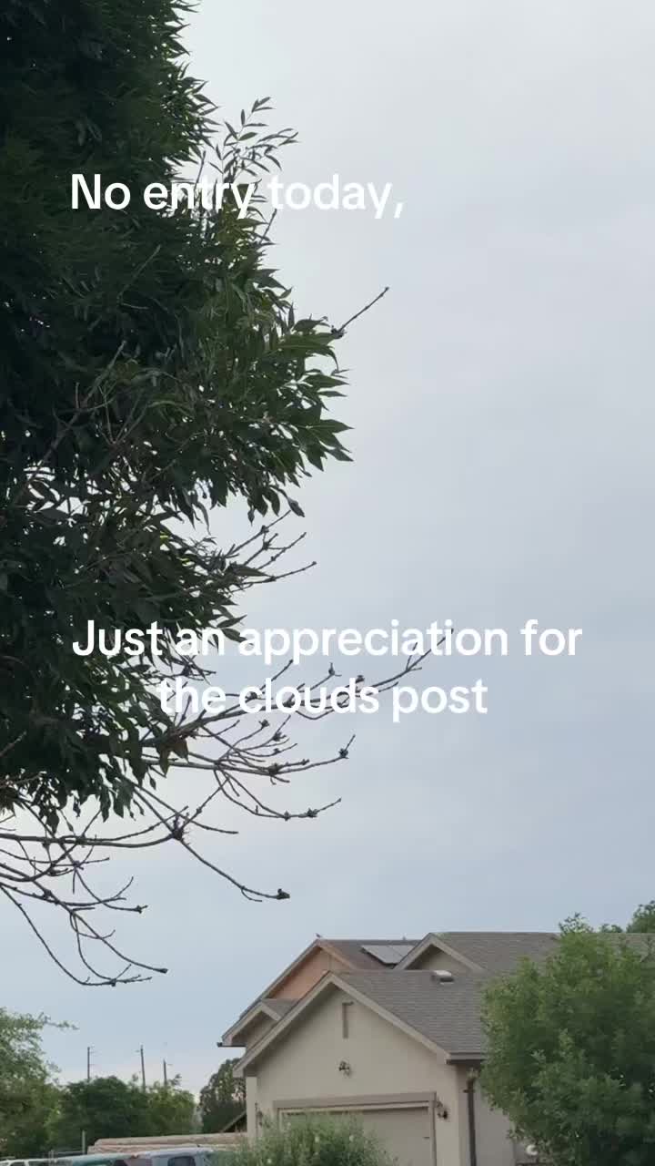 @Emorie 🥴✌️