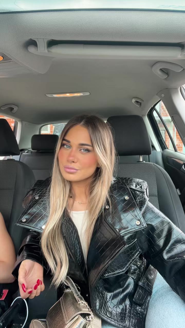 @T