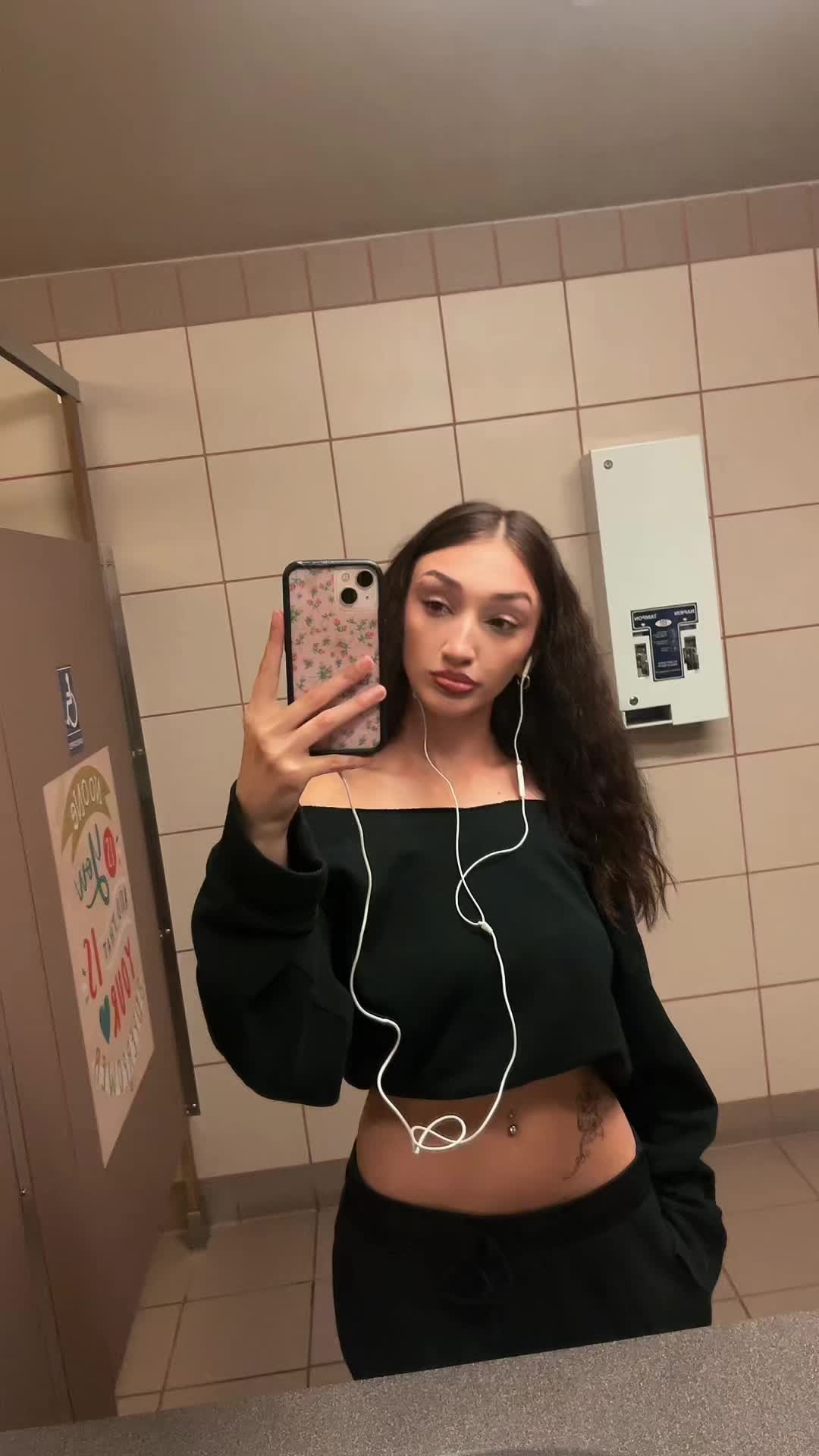 @Zyla