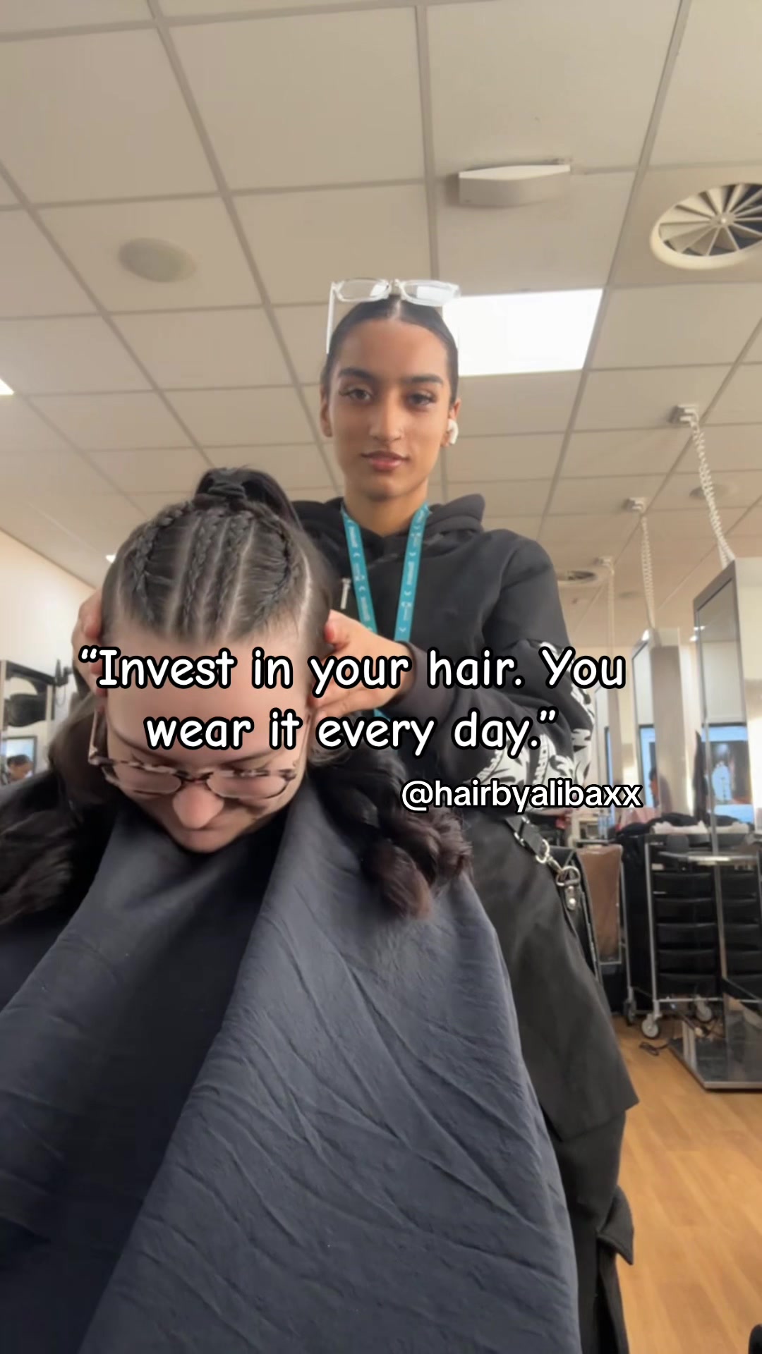 @hairbyalibaxx