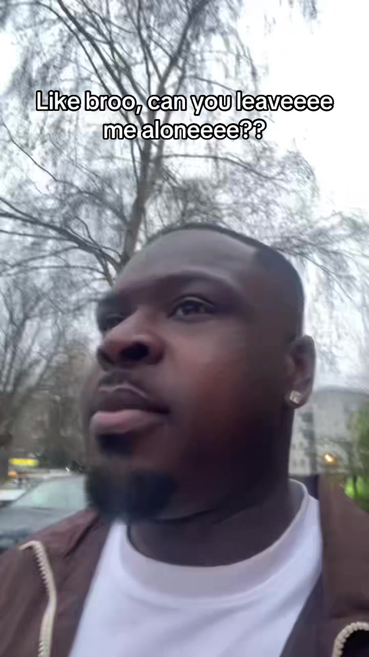 @burukuomoba