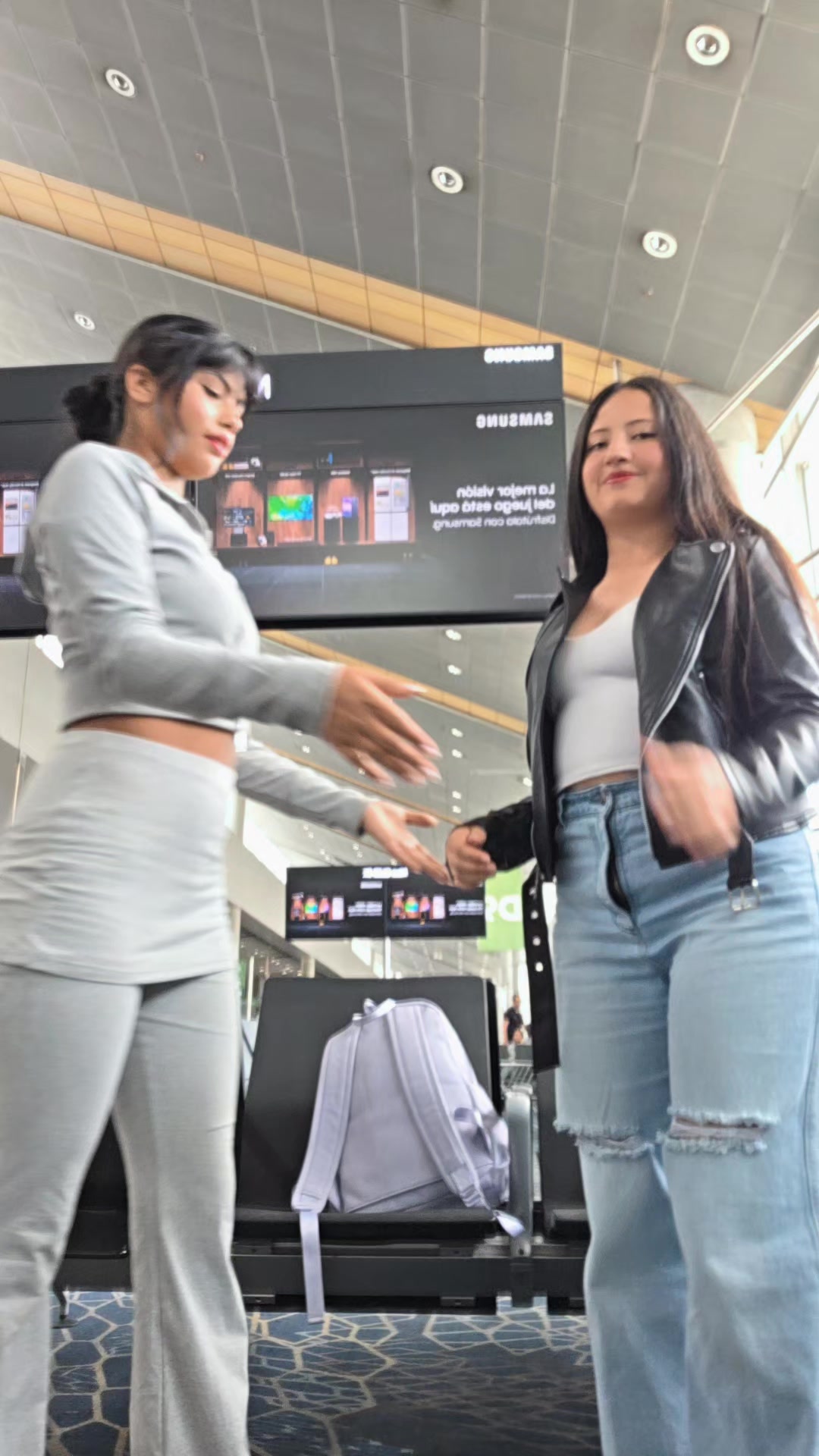 @Niki