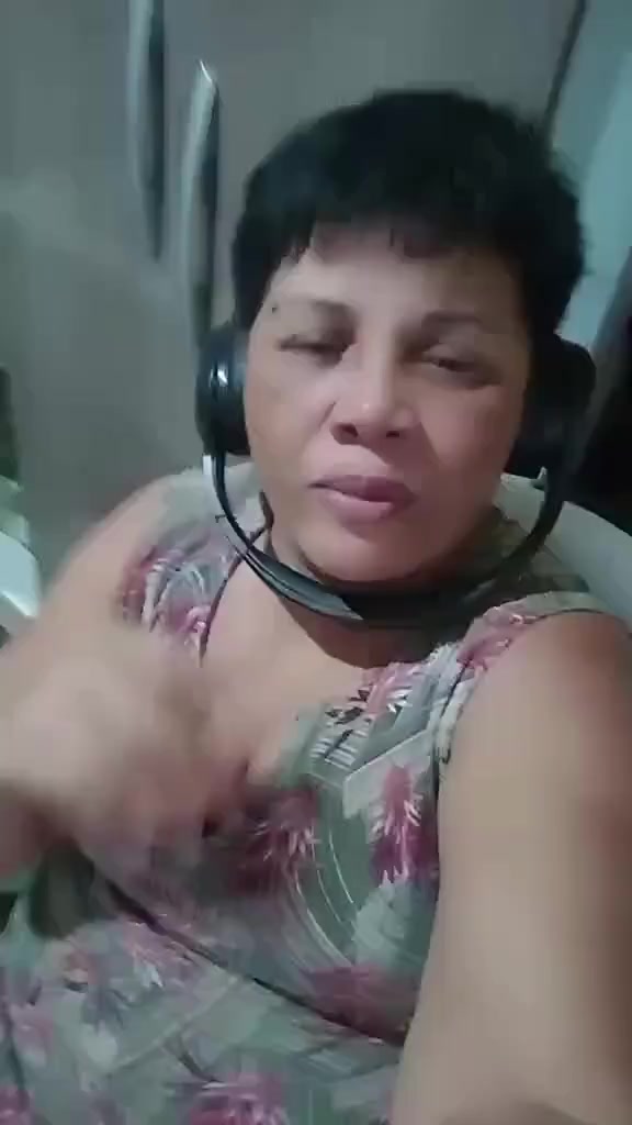 @Cl&aacute;udia Roberta
