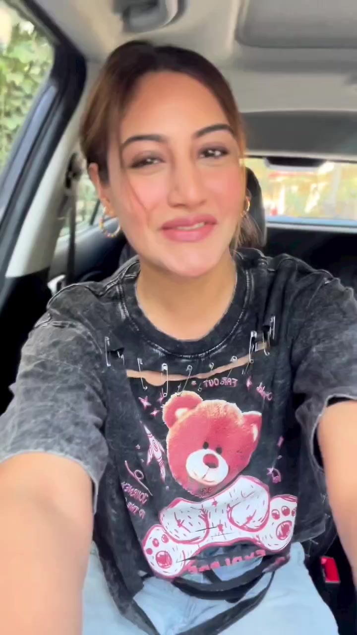 @🍂Surbhi Chandna🍂