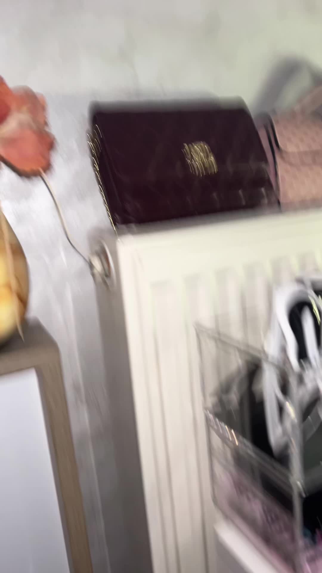@Els