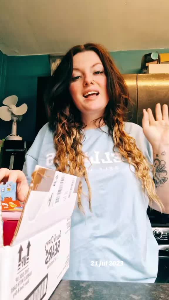 @Nikki-Louise993
