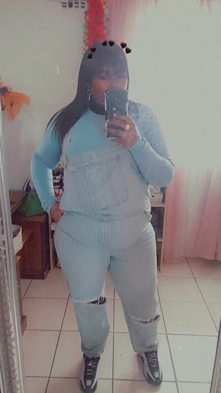 @Lameesa👑